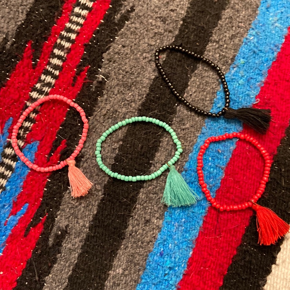 Set of 4 matching bracelets